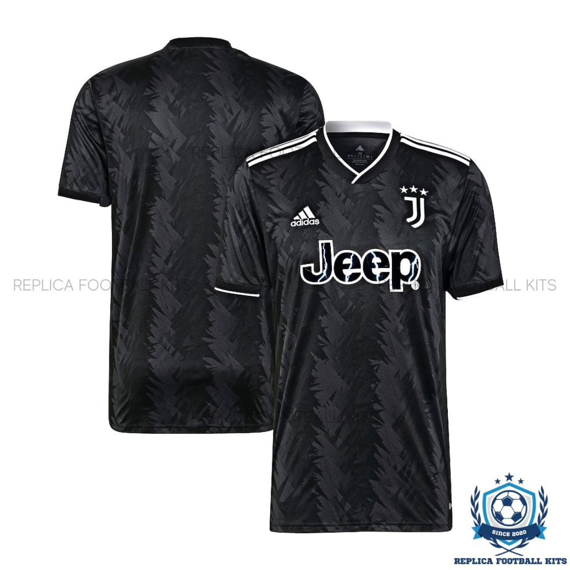 Juventus Away Replica Football Shirt