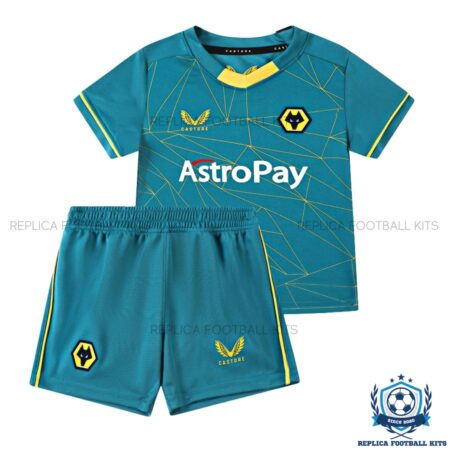 Wolves Away Kids 22 23 Kids Football Kit (7)
