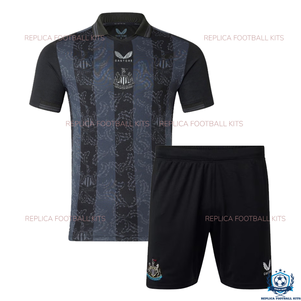 Newcastle 130th Edition Kid Replica Kit - Front View