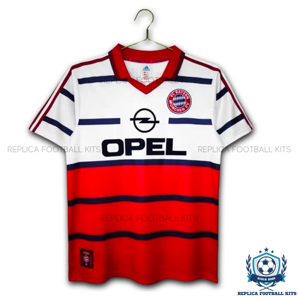 Retro Bayern Munich Away Men Replica Shirt 98/00