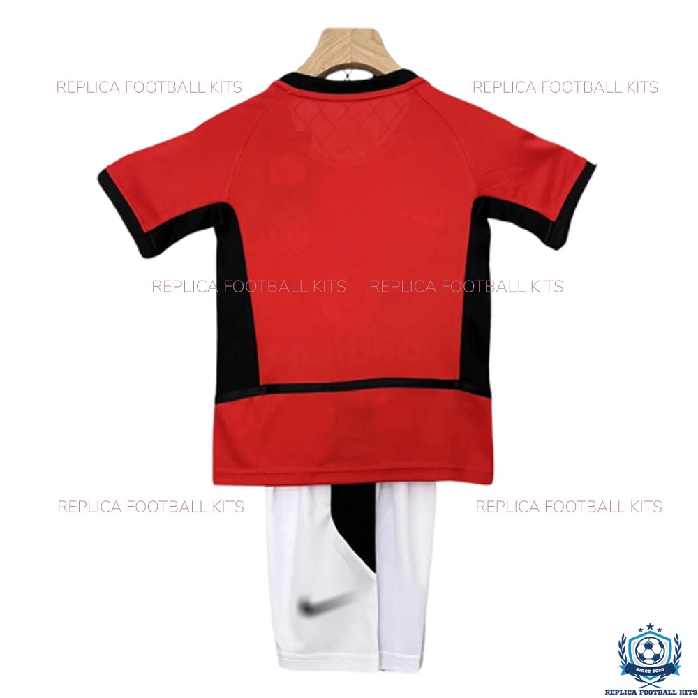 Manchester United Home Kid Replica Kit 05/06 - Back View