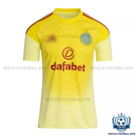 Celtic Goalkeeper Men Replica Shirt 25/26 - front view
