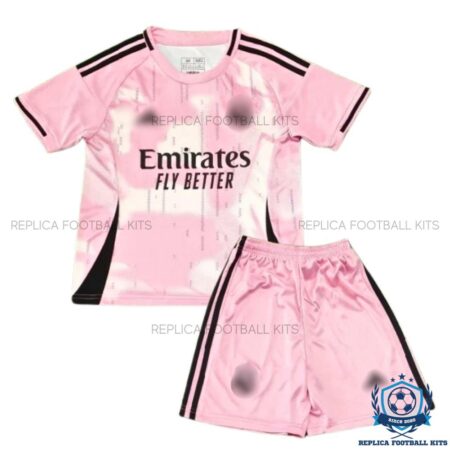 Real Madrid Pink Special Edition Kids Replica Kit 25/26 - front view