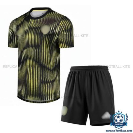 Leeds United Pre Match Training Kid Replica Kit 25/26 - front view