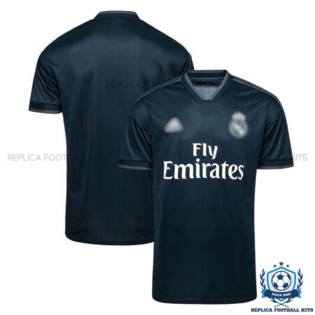 Retro Real Madrid Away Men Replica Football Shirt 18/19 - overview