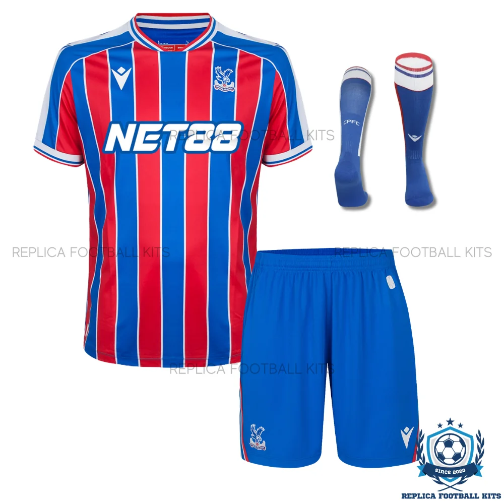 Crystal Palace Home Kid Replica Football Kit 2025/26 - front view