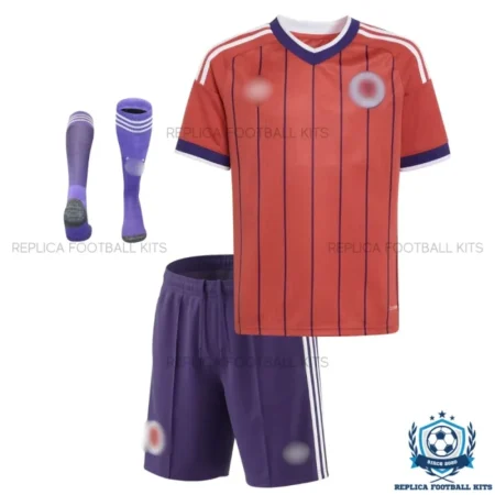 Scotland World Cup 2026 Away Kids Replica Football Kit - front blur