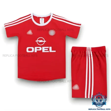 Retro Bayern Munich Home Kids Replica Kit 01/02 - Front view