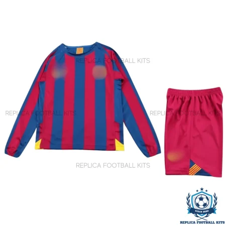 Retro Barcelona Reissue Kid Replica Football Kit 2005/06 Long Sleeve - front view