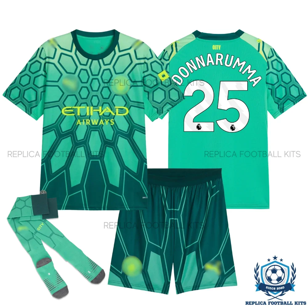 Manchester City DONNARUMMA 25 Green Goalkeeper Kid Replica Football Kit 2026/27 - overview with socks
