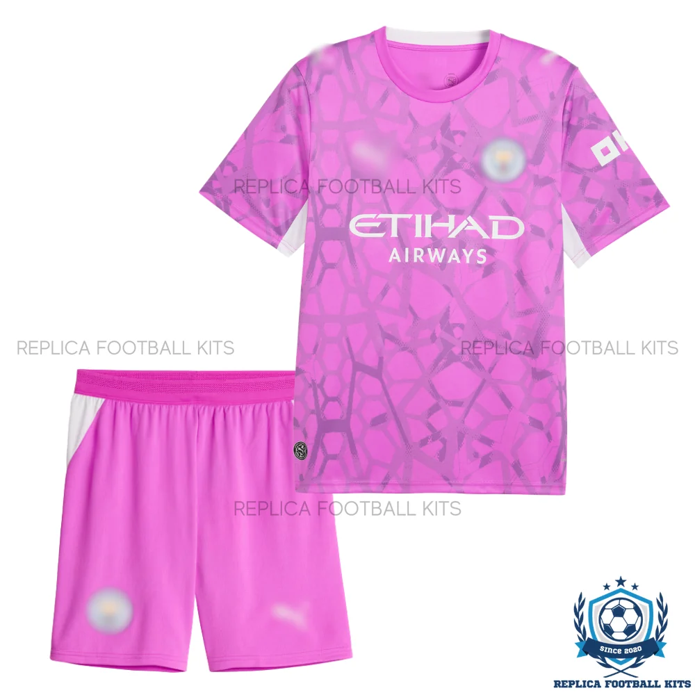 Manchester City Pink Goalkeeper Kid Replica Football Kit 2026/27 - front view