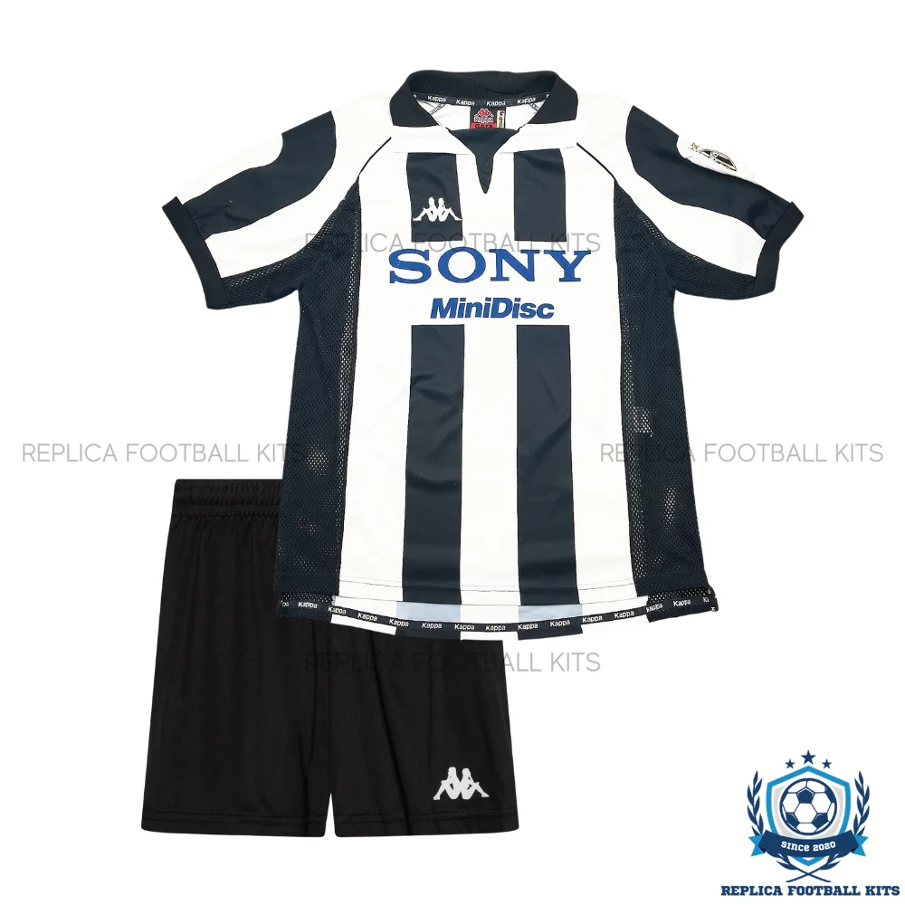Retro Juventus ZIDANE 21 Home Kid Replica Football Kit 1997/98 - front view