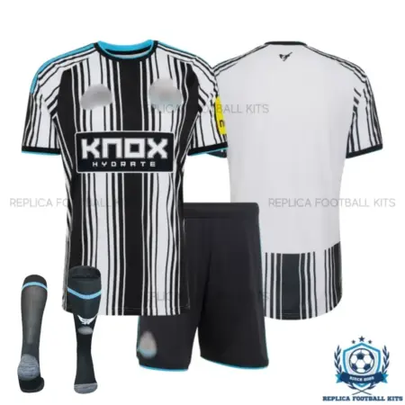 Newcastle Knox Home Kid Replica Football Kit 2026/27 - overview with socks