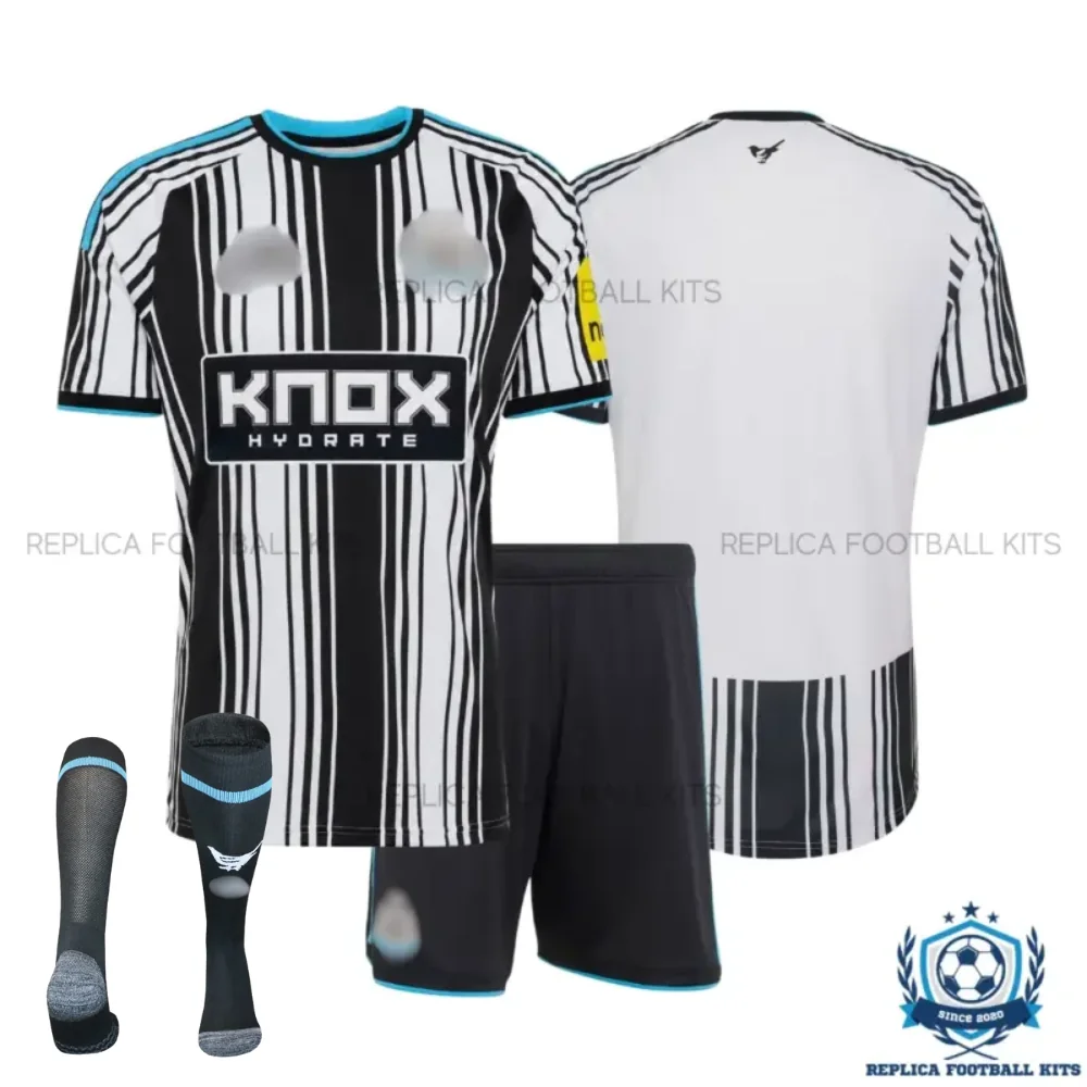 Newcastle Knox Home Kid Replica Football Kit 2026/27 - overview with socks