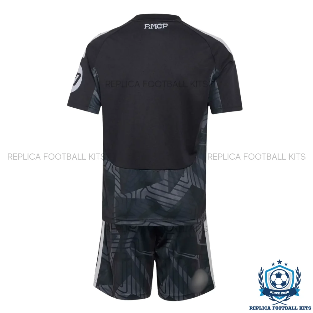 Real Madrid Goalkeeper Kid Replica Football Kit 2026/27 - back view