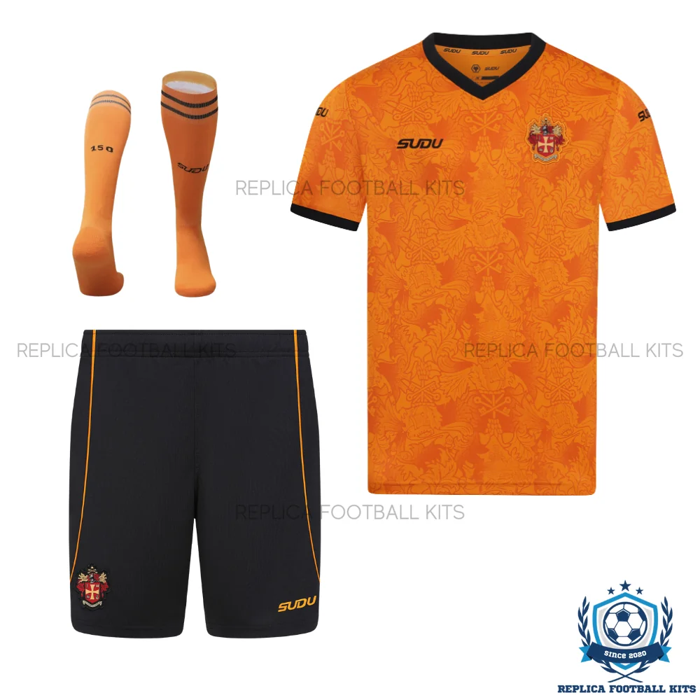 Wolves Home Kid Replica Football Kit 2026/27 - front view