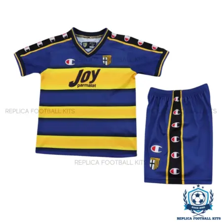 Retro Parma Home Kid Replica Football Kit 2001/02 - front view